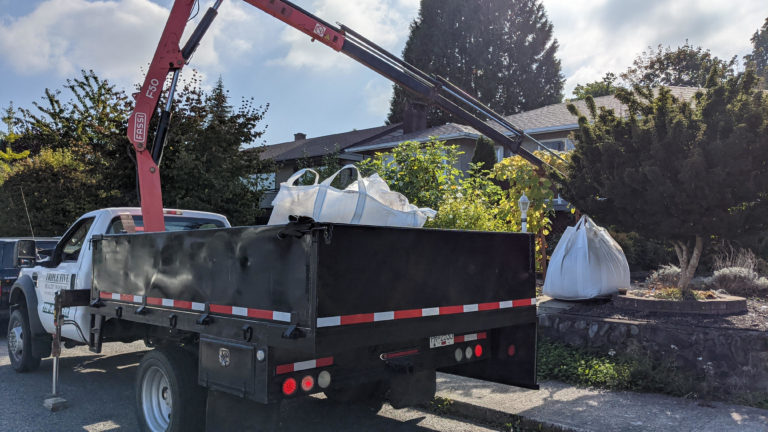 Dirt delivery service to home Metro Vancouver