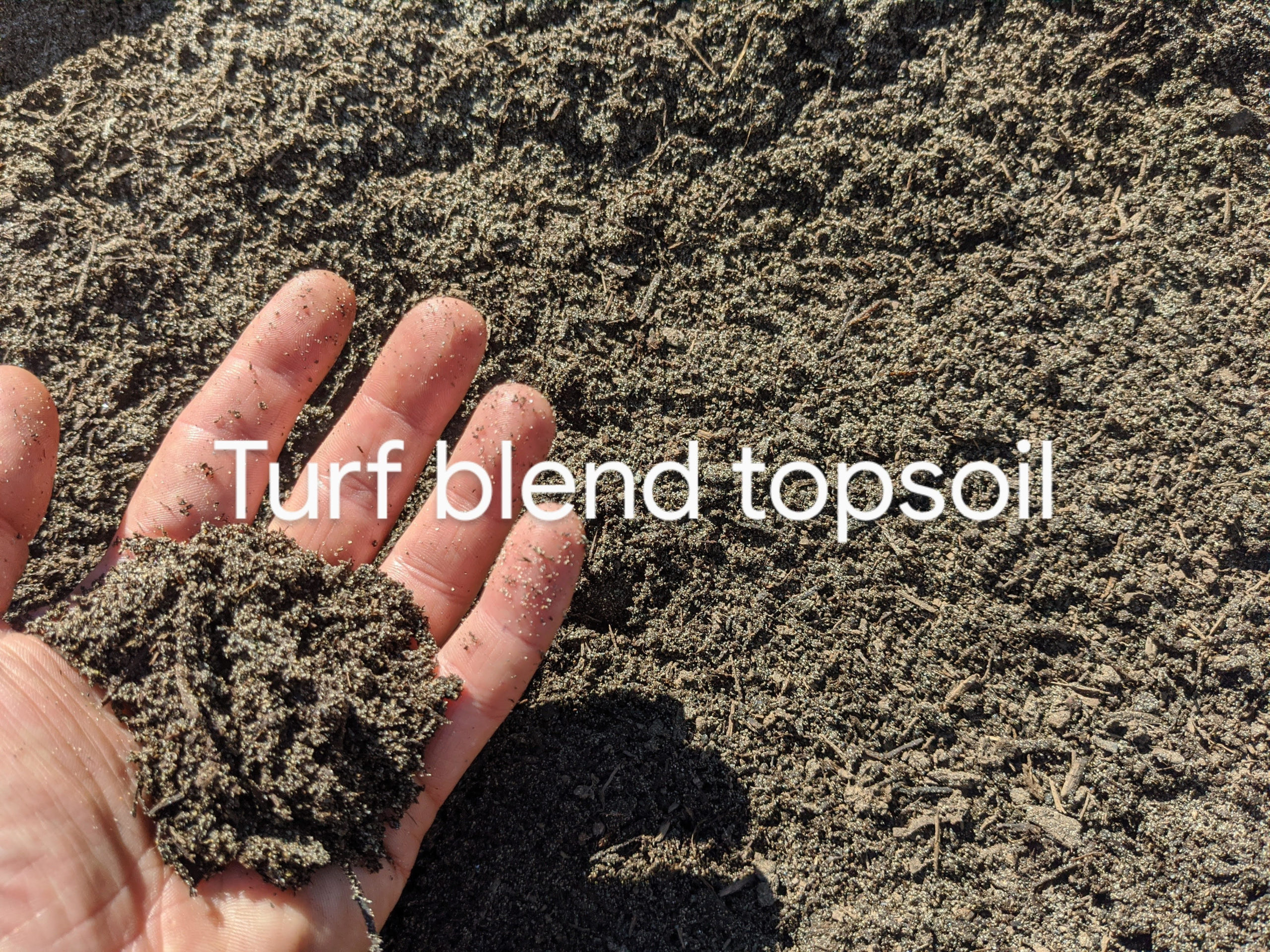 Turf Blend Top Soil for bulk discounts in Ladner